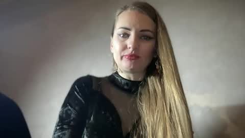 Funny  girl online show from 9, 12, 2024