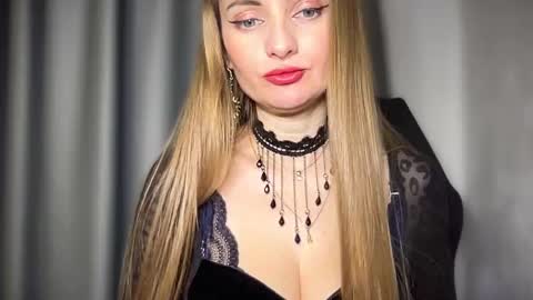 Funny  girl online show from 14, 12, 2024