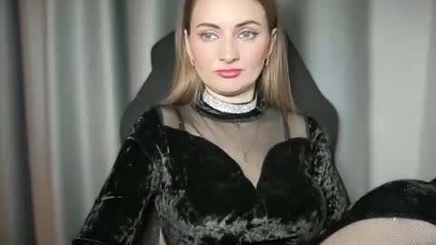 Funny  girl online show from 28, 12, 2024