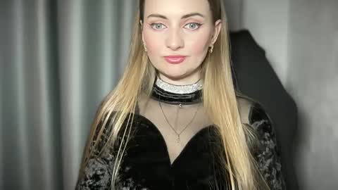 Funny  girl online show from 28, 12, 2024