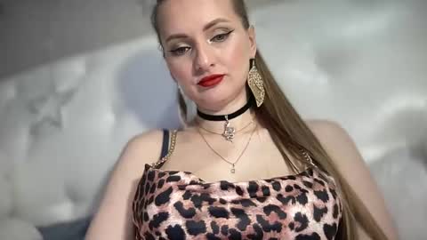 Funny  girl online show from 7, 3, 2025