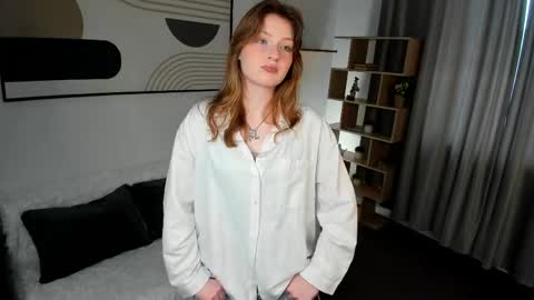 Viola but friends call me Sisi online show from 1, 3, 2026