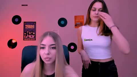 viola_sweet_ online show from 14, 5, 2026