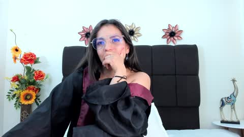   online show from 31, 12, 2024