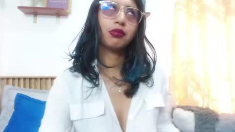 V I O L E T  online show from 25, 6, 2026