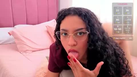 violet__15 online show from 11, 5, 2026