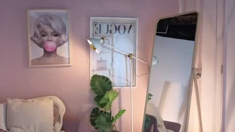 violet__15 online show from 20, 6, 2026