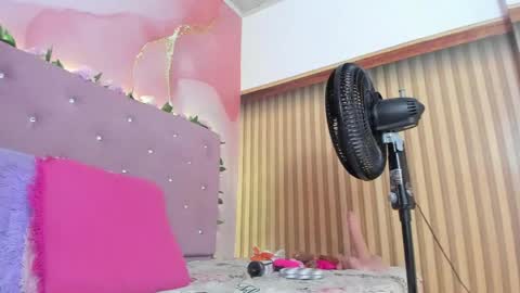 violet__taylor_ online show from 29, 5, 2026