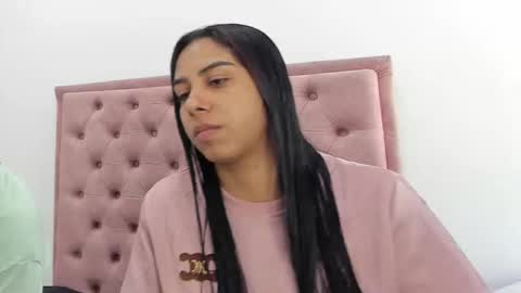 Violet and Myers online show from 14, 9, 2025