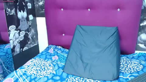 Snapshot of violet_angel13 chatting on 21, 4, 2026 Violet online show from 21, 4, 2026