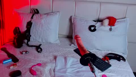 Snapshot of violet_bdsm chatting on 26, 10, 2025 Violet online show from 26, 10, 2025