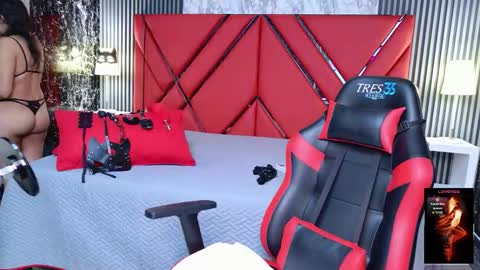 Snapshot of violet_bdsm chatting on 1, 3, 2026 Violet online show from 1, 3, 2026