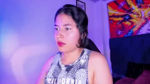 Snapshot of violet_blaze chatting on 30, 9, 2025 online show from 30, 9, 2025