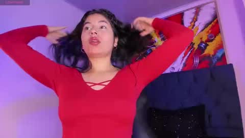 Snapshot of violet_blaze chatting on 18, 10, 2025 online show from 18, 10, 2025