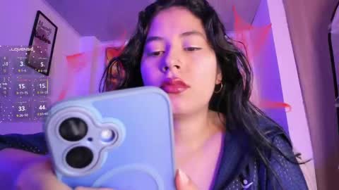 Snapshot of violet_blaze chatting on 2, 11, 2025 online show from 2, 11, 2025