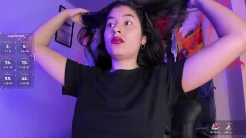 Snapshot of violet_blaze chatting on 4, 11, 2025 online show from 4, 11, 2025