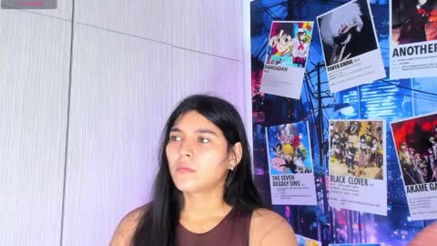 Violet Fiore online show from 5, 4, 2026