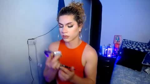 Snapshot of violet_hyuga chatting on 4, 11, 2025 violet_hyuga online show from 4, 11, 2025