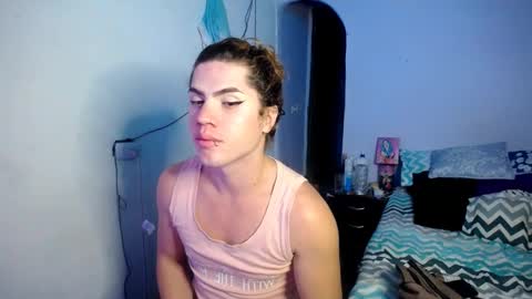 Snapshot of violet_hyuga chatting on 9, 11, 2025 violet_hyuga online show from 9, 11, 2025