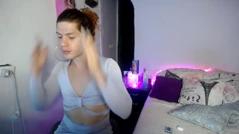 Snapshot of violet_hyuga chatting on 13, 2, 2026 violet_hyuga online show from 13, 2, 2026