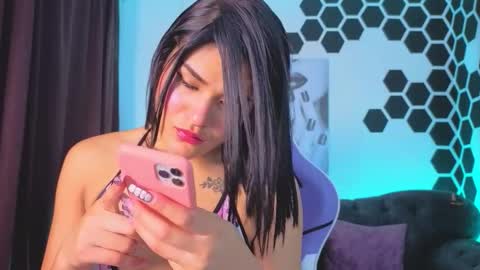 violet_jhonson online show from 3, 12, 2025