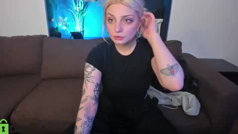 violet_oblivion online show from 11, 9, 2025