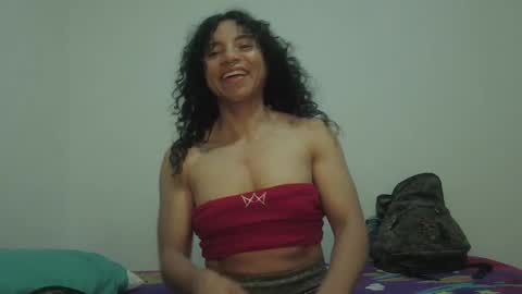 Snapshot of violet_smmithh chatting on 4, 3, 2025 Violet online show from 4, 3, 2025