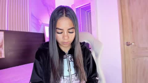 Violeta online show from 20, 2, 2025