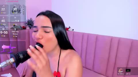 Violet online show from 14, 11, 2025