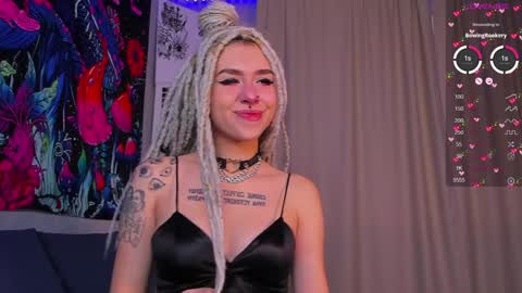 Violet online show from 8, 12, 2024