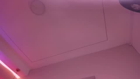 Snapshot of violeta_abel chatting on 11, 9, 2025 Violeta  online show from 11, 9, 2025