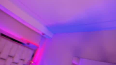 Snapshot of violeta_abel chatting on 3, 10, 2025 Violeta  online show from 3, 10, 2025