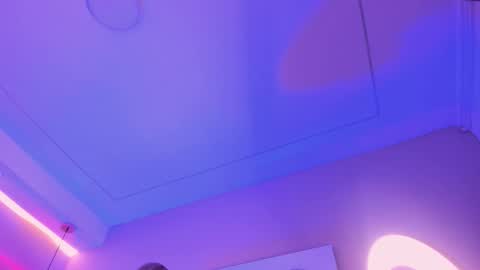 Snapshot of violeta_abel chatting on 7, 10, 2025 Violeta  online show from 7, 10, 2025