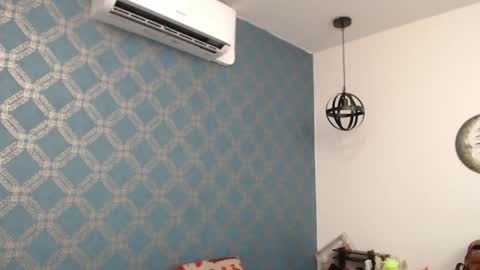 Violeta  online show from 7, 12, 2024