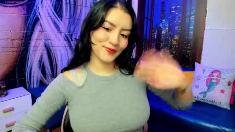     online show from 12, 12, 2024