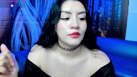     online show from 13, 1, 2025