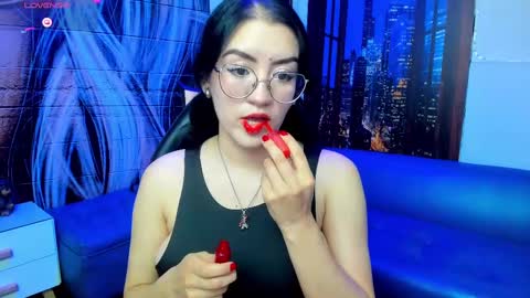     online show from 12, 2, 2025