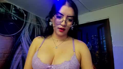     online show from 16, 2, 2025