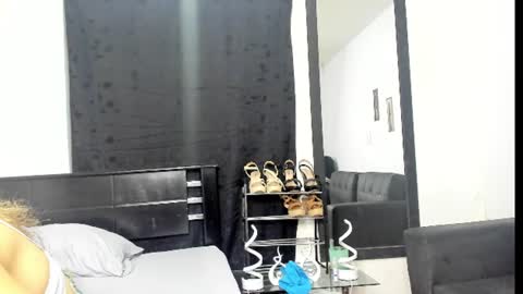 violeta_gracee online show from 12, 7, 2026