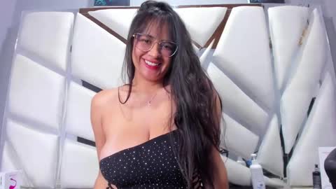 Valentina Hard online show from 5, 3, 2025