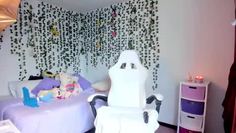 Snapshot of violeta_milleer chatting on 14, 1, 2025 Violeta online show from 14, 1, 2025