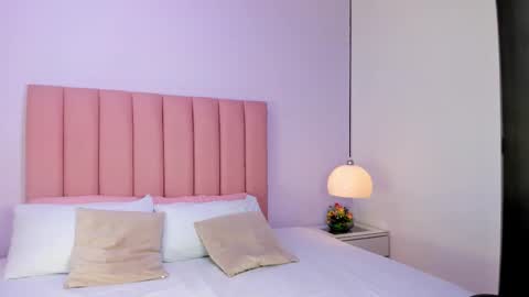 violeta_shinee online show from 30, 10, 2025