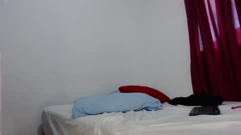 Snapshot of violeta_sorachi chatting on 10, 3, 2025 VIOLETA SORACHI online show from 10, 3, 2025