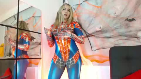 Violeta online show from 23, 10, 2025