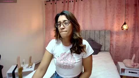 Snapshot of violetascott_ chatting on 28, 2, 2025 VIOLETA online show from 28, 2, 2025