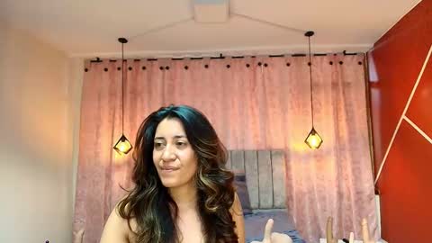 Snapshot of violetascott_ chatting on 9, 10, 2025 VIOLETA online show from 9, 10, 2025