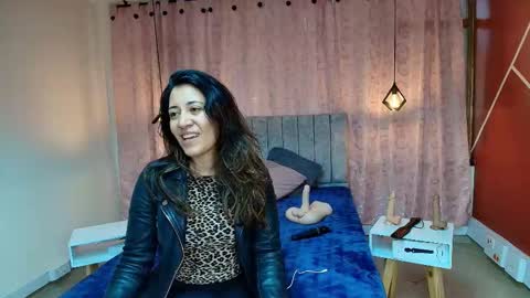 Snapshot of violetascott_ chatting on 20, 10, 2025 VIOLETA online show from 20, 10, 2025