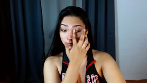 violet online show from 3, 2, 2025