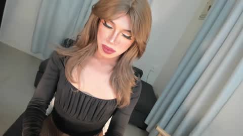 Snapshot of violetblush04 chatting on 8, 1, 2025 Violet online show from 8, 1, 2025