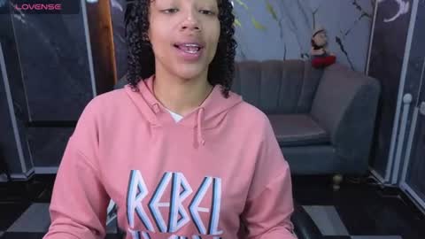 violeth_b online show from 23, 6, 2026